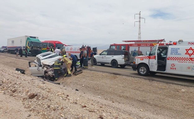 תאונה קטלנית בכביש 90 (צילום: תיעוד מבצעי מד"א)
