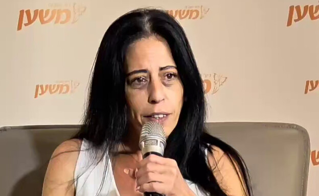 עינב צנגאוקר באירוע ׳שישי תרבות׳ של רשת ׳משען׳