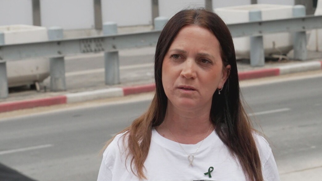 ענת אנגרסט, אמא של מתן אנגרסט