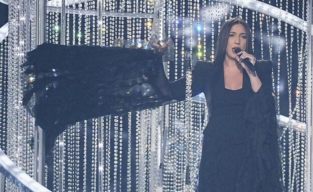 יובל רפאל בגמר האירוויזיון (צילום: AP)