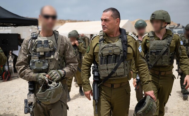 הרמטכ״ל ברצועת עזה (צילום: דובר צה"ל)