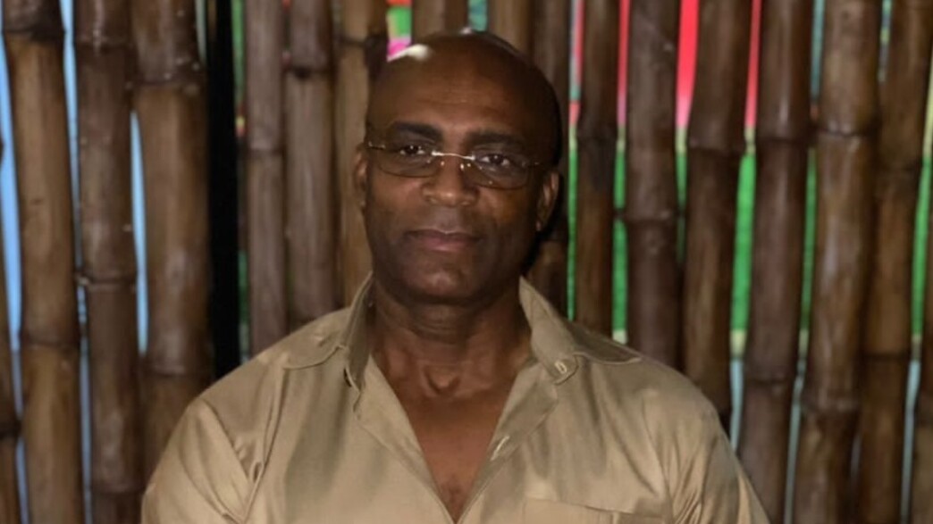 כירן מור שכניסתו לישראל מסורבת