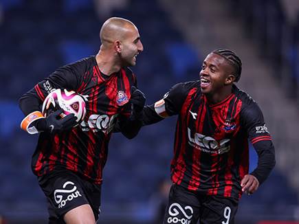 דור חוגי ותיאמוקו דיארה. הפועל חיפה מצאה פתרונות לעזיבת גיא מלמד ( דור חוגי ותיאמוקו דיארה. הפועל חיפה מצאה פתרונות לעזיבת גיא מלמד (