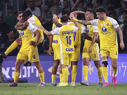 לפני שדוידה הכפיל (מאור אלקסלסי)