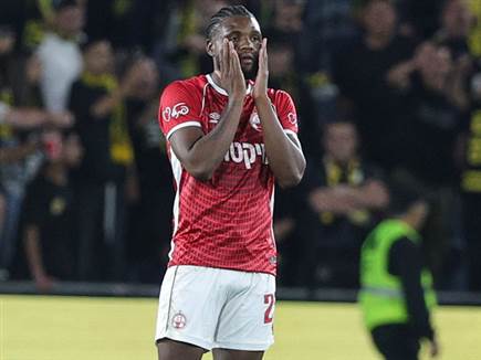 היא ספגה בדקה ה-62 (צילום: אלן שיבר)