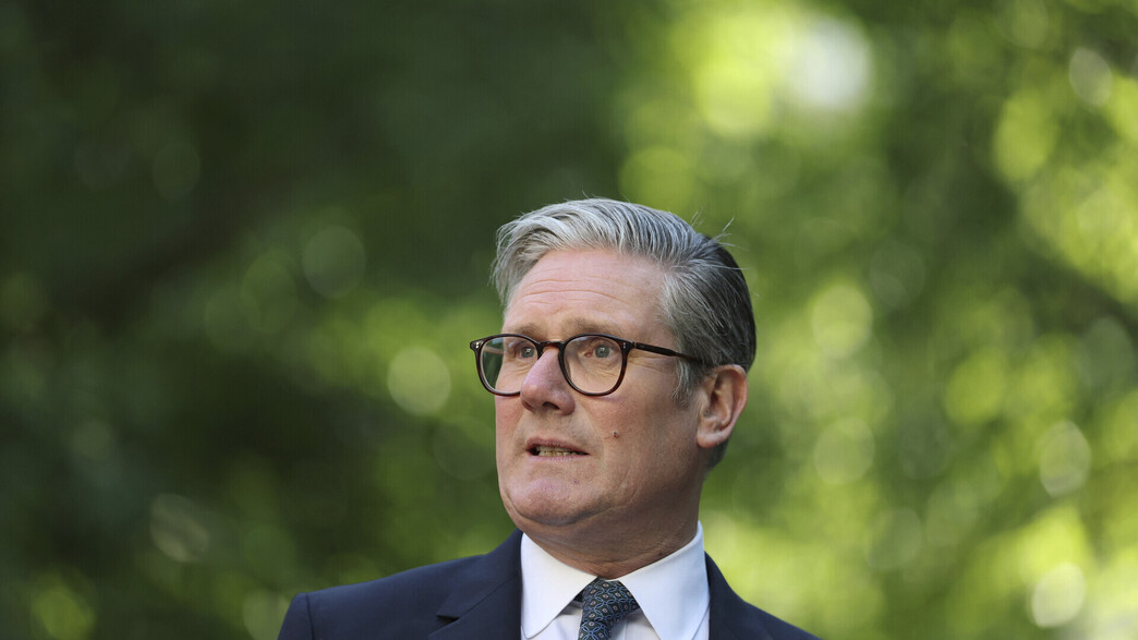 ראש ממשלת בריטניה קיר סטארמר ראש ממשלת בריטניה קיר סטארמר