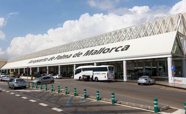 נמל התעופה פלמה דה מיורקה (צילום: Markus Mainka, shutterstock)