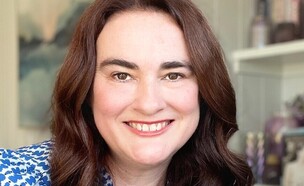 אמה גריי (צילום: Hannah Robertson)