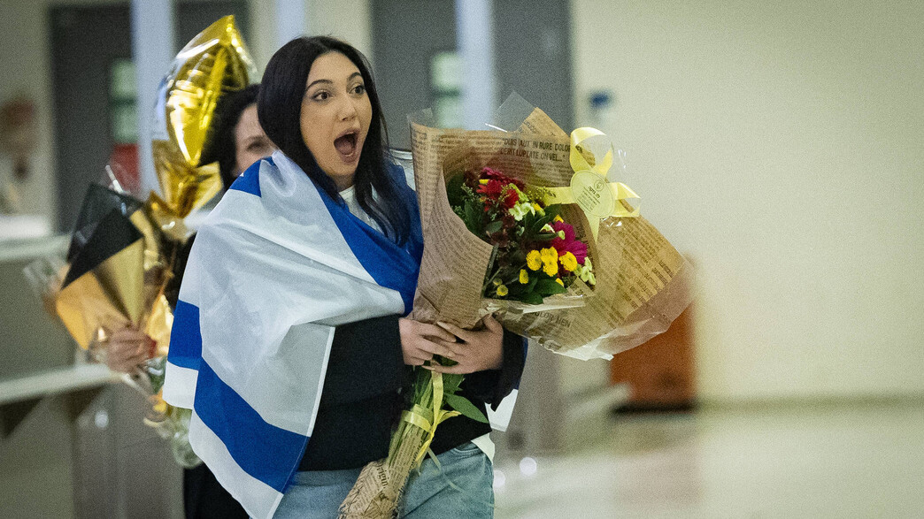 איי ליסט - 22.05.25