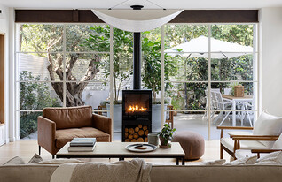 בית תל אביב עיצוב אפרת שמי  (צילום: איתי בנית)