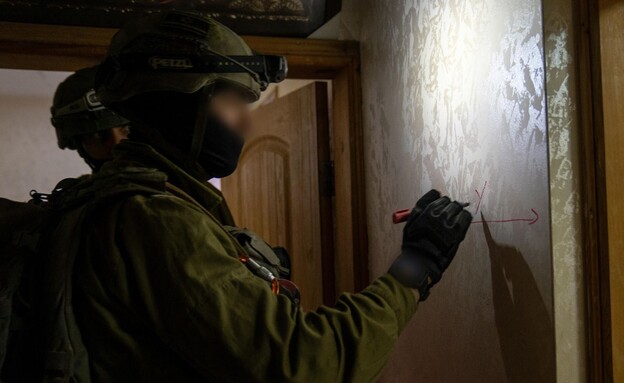 מיפוי בתיהם של שני המחבלים שסייעו ברצח צאלה גז ז