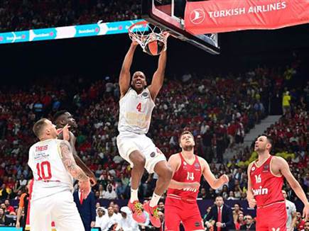 בלוסומגיים. אדיר (GETTY)