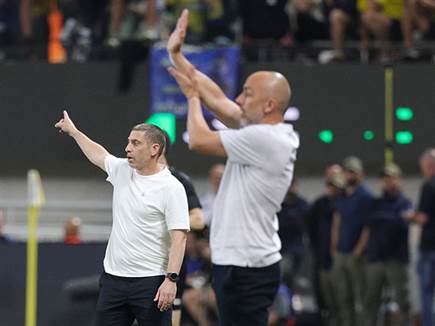 קוז`וך ולאזטיץ`. שני המאמנים הטובים בליגה (אלן שיבר) קוז`וך ולאזטיץ`. שני המאמנים הטובים בליגה (אלן שיבר)