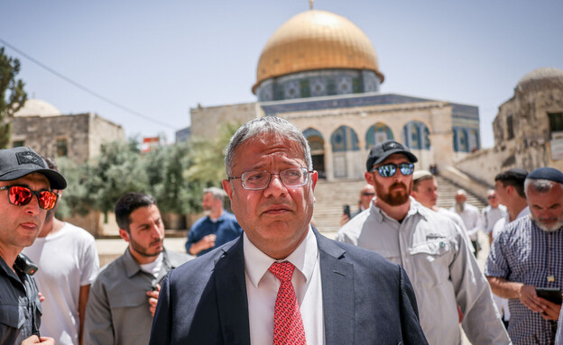 איתמר בן גביר בהר הבית (צילום: יונתן זינדל, פלאש 90)