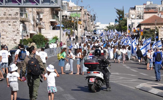 היערכות משטרתית למצעד הדגלים  (צילום: דוברות המשטרה)
