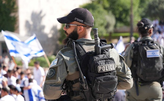 היערכות משטרתית למצעד הדגלים  (צילום: דוברות המשטרה)