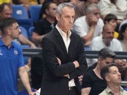 "זכינו בקולדבלה". קטש (אלן שיבר) (צילום: ספורט 5)