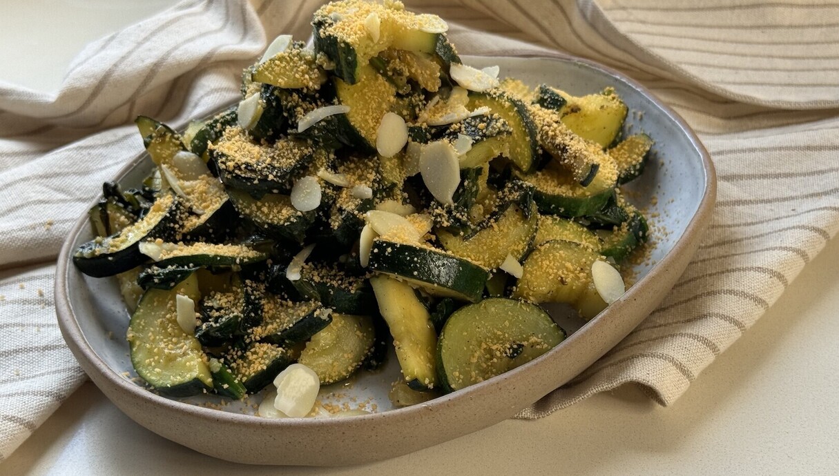 סלט זוקיני ותרד סלט זוקיני ותרד