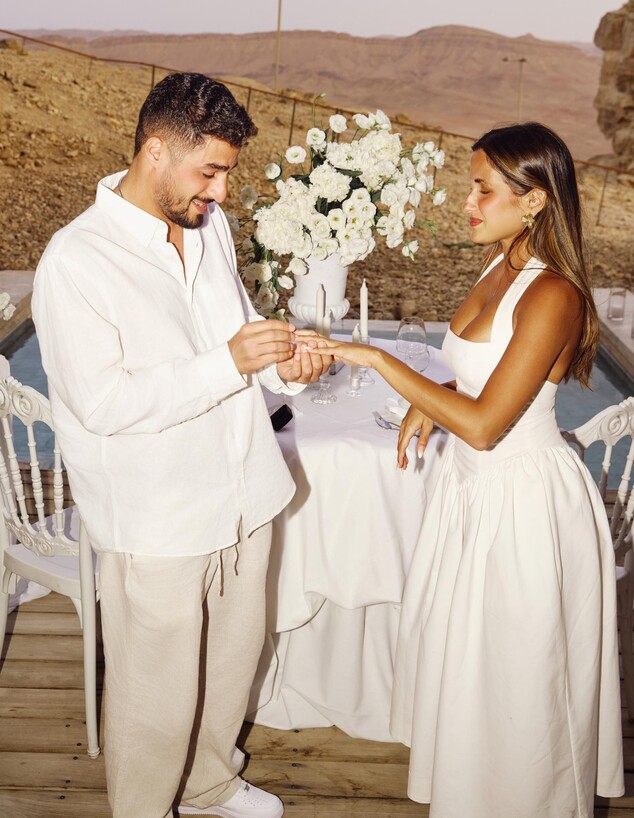 יוצאת "הישרדות" ספיר קשתי התארסה לבן זוגה דור ממן יוצאת "הישרדות" ספיר קשתי התארסה לבן זוגה דור ממן