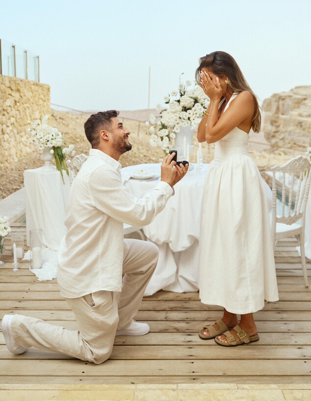 יוצאת "הישרדות" ספיר קשתי התארסה לבן זוגה דור ממן יוצאת "הישרדות" ספיר קשתי התארסה לבן זוגה דור ממן