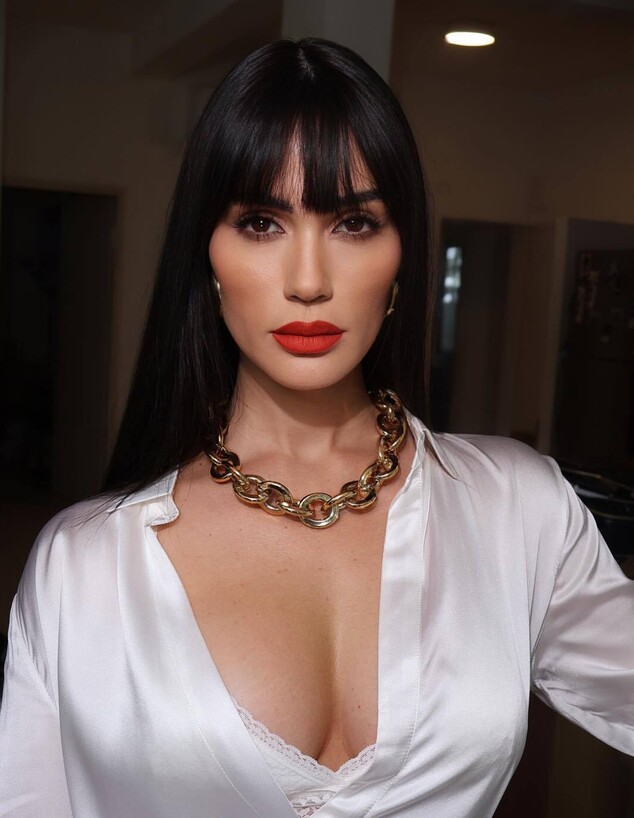 שיר אלמליח והפוני