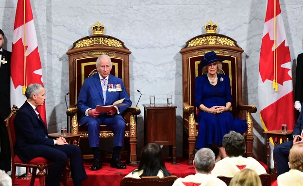 צ'ארלס וקמילה בפרלמנט הקנדי (צילום: Pool, getty images)