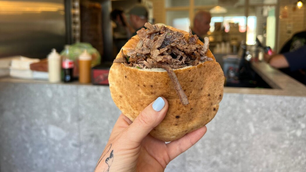 שווארמה אמיל שווארמה אמיל