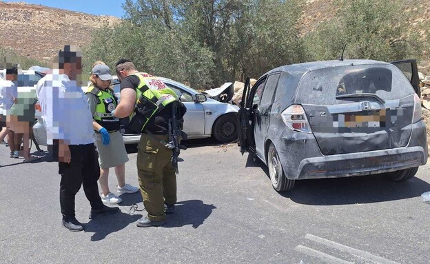 תאונת דרכים בגוש עציון (צילום: תיעוד מבצעי מד"א)