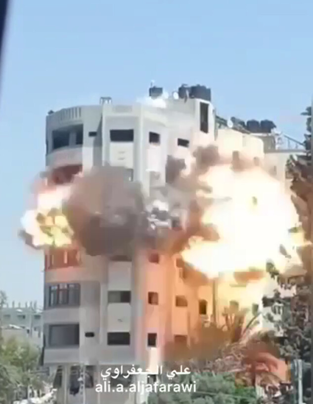 מגדלי מגורים שהותקפו בעיר עזה