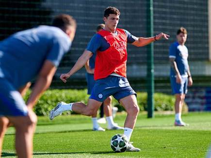 פבאר. יחזור ל-11 של אינזאגי? (Getty) פבאר. יחזור ל-11 של אינזאגי? (Getty)