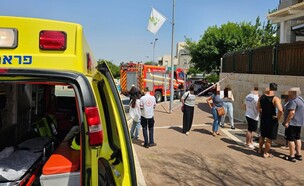 אם וילד נספו בשרפה שפרצה בביין מגורים במודיעין (צילום: דוברות מד"א)