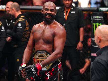 לא מפסיק לעכב את המחלקה. ג'ונס (GETTY) (צילום: ספורט 5)