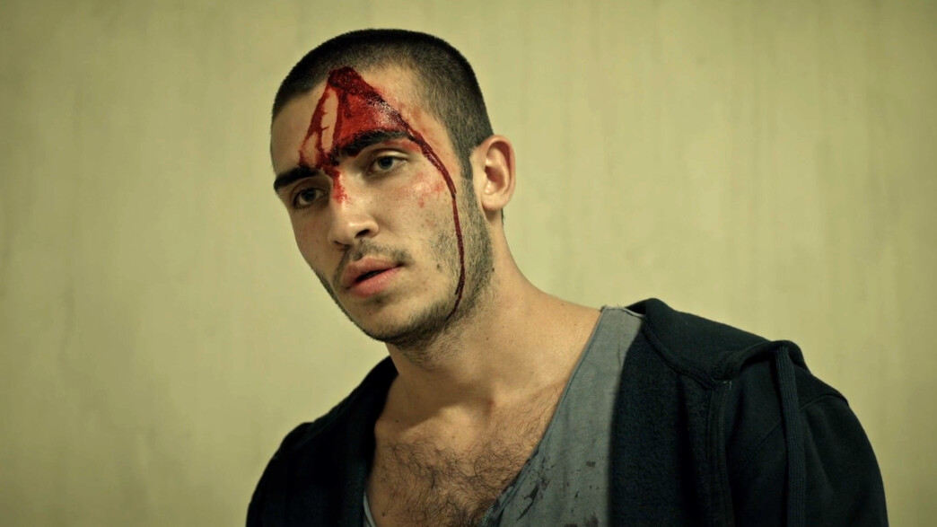 בן סולטן, "חוליגנים"