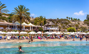 חוף קוראל ביי קפריסין (צילום: kirill_makarov, shutterstock)