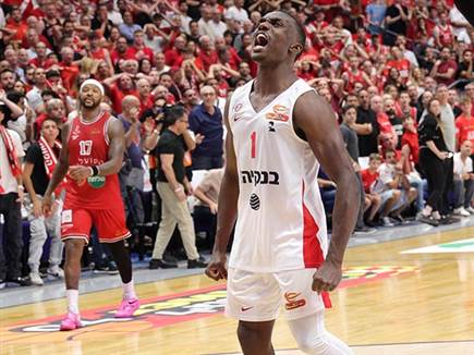 הארפר. הביא את הניצחון (אלן שיבר) (צילום: ספורט 5)