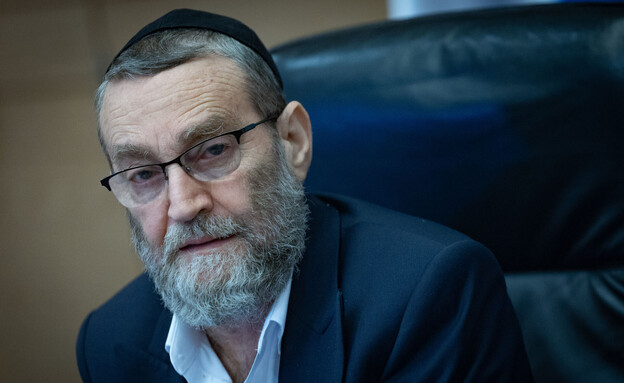 ח