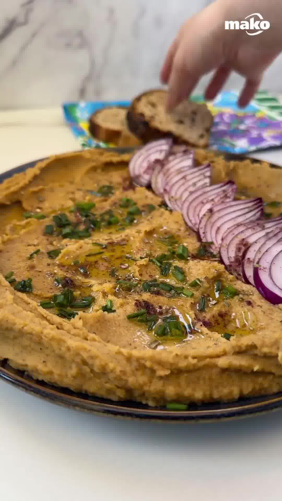 החומוס של היוונים: מתכון קליל ופשוט בול לעונה