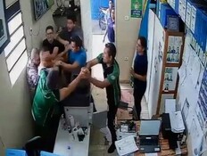 תקיפת המנהל (צילום: מצלמות האבטחה)
