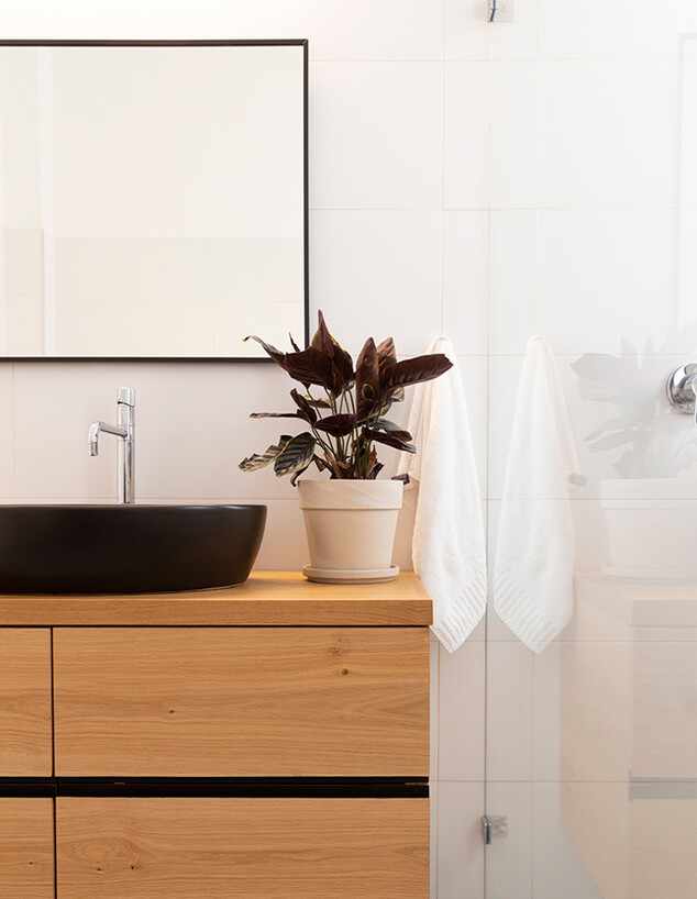 רווח באמבטיה עיצוב דנה מורן רווח באמבטיה עיצוב דנה מורן