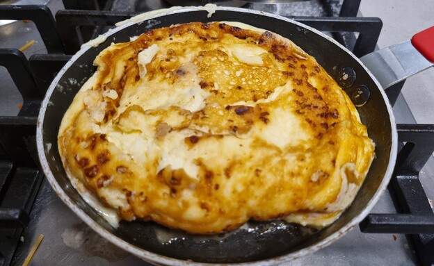 חביתת קוטג'. במחבת