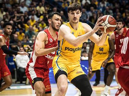 (עודד קרני) (צילום: ספורט 5)