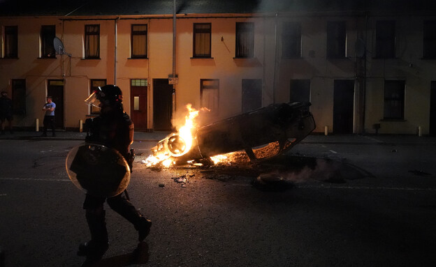 מהומות בצפון אירלנד, מציתים בתי מהגרים בעקבות אונס