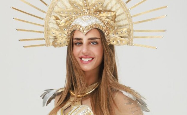 מייה שם בתפקיד משחק ראשון (צילום: יחסי ציבור)