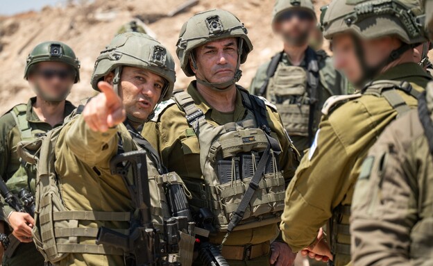 הרמטכ"ל אייל זמיר בסיור בצפון רצועת עזה (צילום: דובר צה"ל)