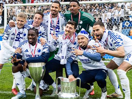 “אם לא זוכים באליפות - זה כישלון“. קופנהאגן חוגגת דאבל (GETTY) (צילום: ספורט 5)