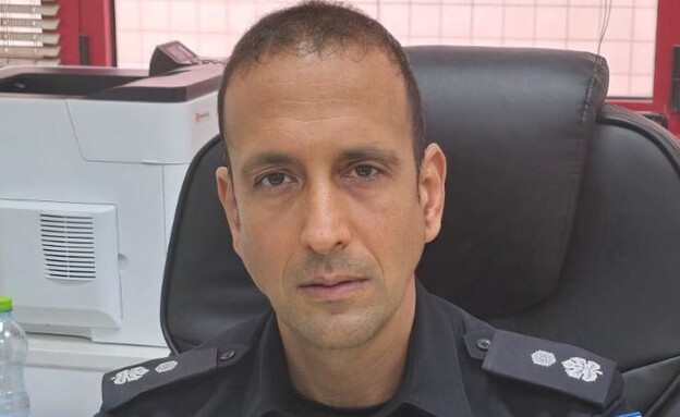 סנ