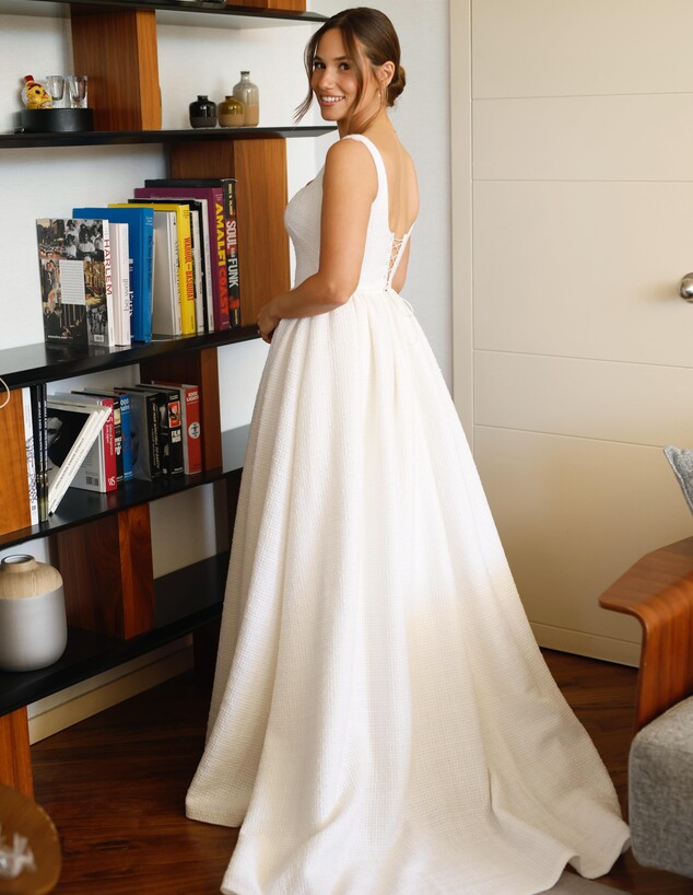 כוכבת הריאליטי יובל מאור נישאה לבחיר ליבה