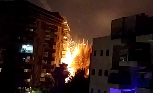 רגע הפגיעה ברחובות (צילום: לפי סעיף 27 א')