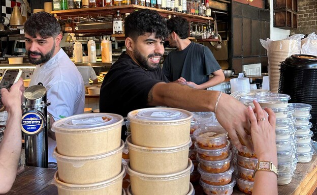 לה שוק כיכר דיזינגוף בזמן מלחמה (צילום: אסף הראל, יחסי ציבור)
