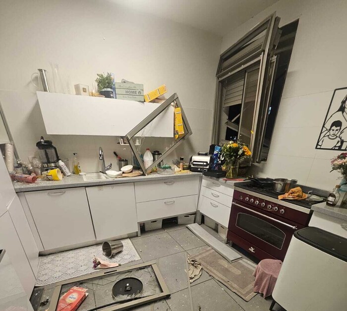 הבית של ליהיא גרינר אחרי נפילת הטיל